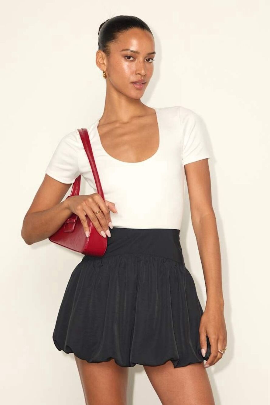 NWT Lulu’s Skort Cutely Defined Bubble-Hem Mini Skort Black - Size Medium